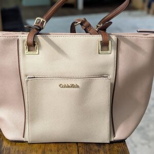 Calvin Klein Women's Cream and Brown Tote Bag